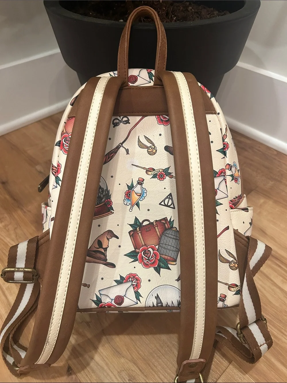 Warner Bros. Kids Cream Mini Backpack with Brown Trim and Red Rose Accents